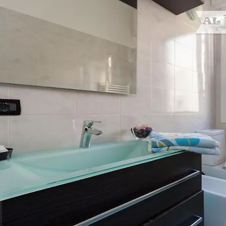 Appartement For Your In *